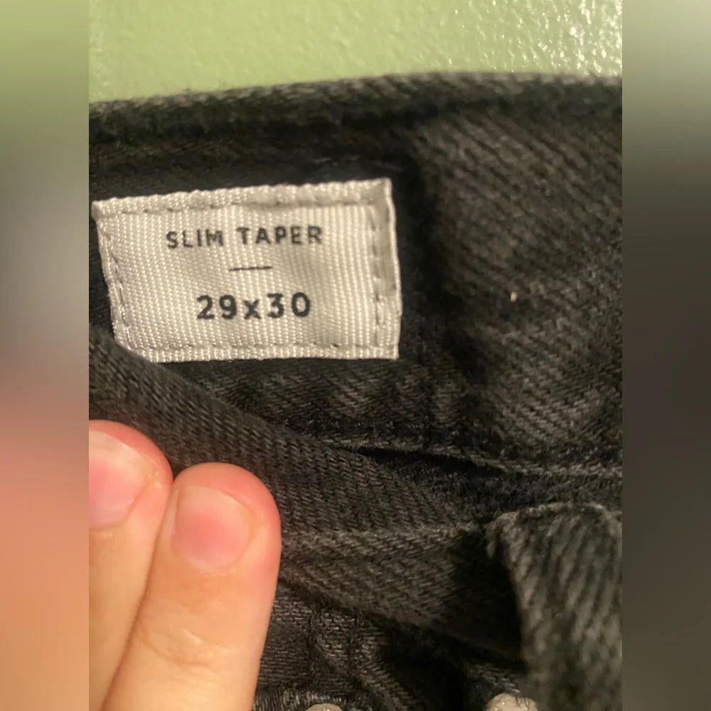 Black lightly checkered Distressed women’s Jeans - Picture 5 of 5